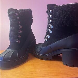 Splendid Black Lace-Up Winter Boots